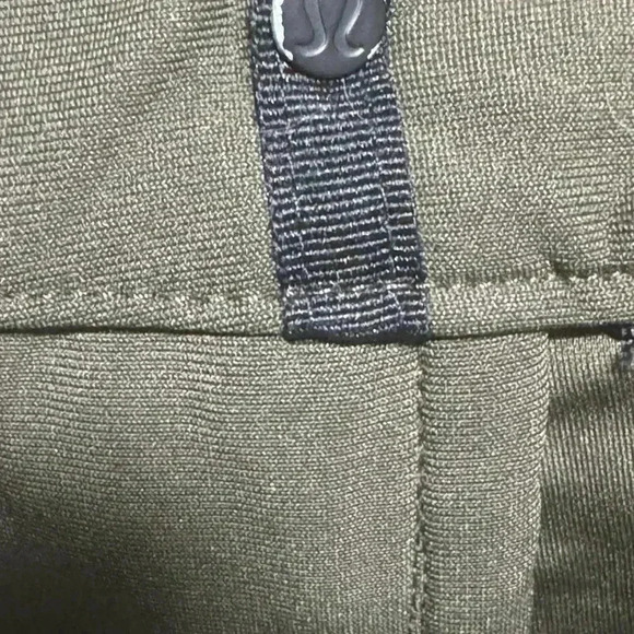 Lululemon Commission Pant Slim - Men’s Size 36 - Green - Picture 7 of 7